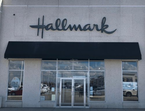Heartland Power Centre Mall Location, Hallmark Gold Crown Store