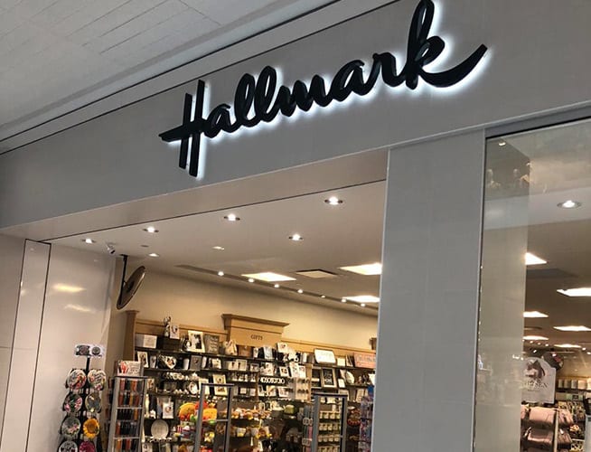 Lime Ridge Mall Location, Hallmark Gold Crown Store