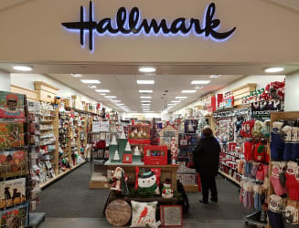 Lime Ridge Mall Location, Hallmark Gold Crown Store